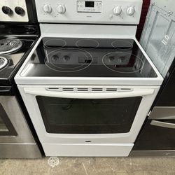 Maytag Electric Range Works Great 👍 