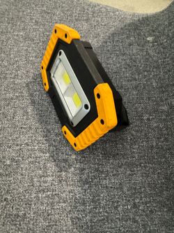 Heavy duty led light 1300 Lumen