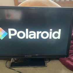 31” Polaroid TV With Remote and Amazon Firestick