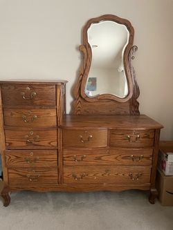 Oak 9-Drawer Dresser Chest with Mirror & Two 2-Drawer Night Stands