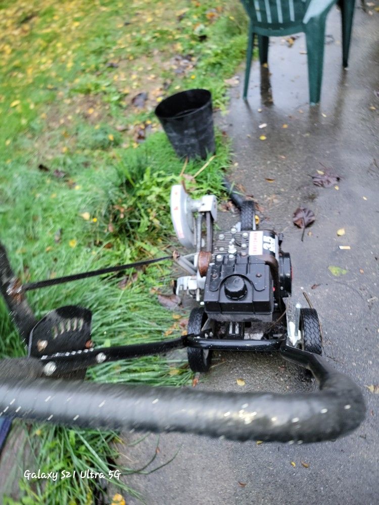 Curb sidewalk eddger