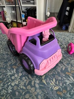 Minnie Mouse Disney truck toy