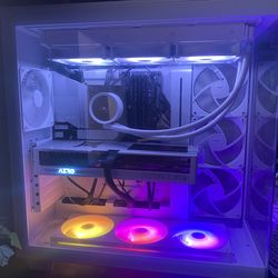 $2000 THROW ME  AN OFFER /PC 1 YEAR USED EXTREMELY EXCELLENT CONDITION