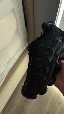 Nike Air VaporMax Plus Triple Black Sneaker