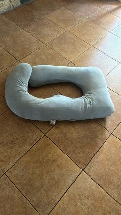 Pregnancy Pillow