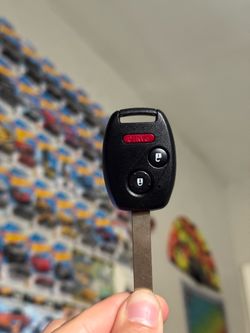 Honda fit key.      ge8 key