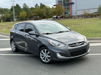 2012 Hyundai Accent