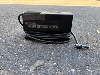 Black & Decker Air Station Portable Compressor