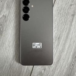 Samsung Galaxy S25 Unlocked 128 GB Silver