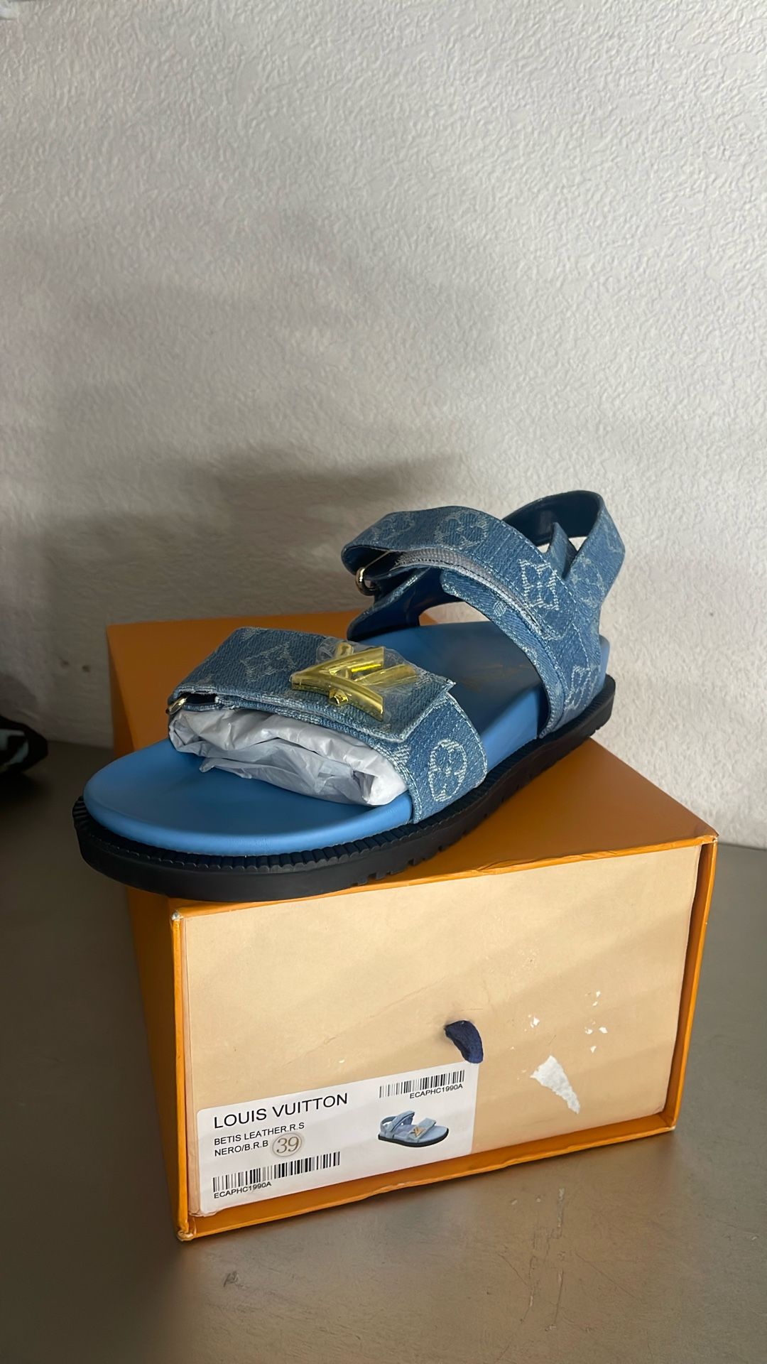 Louis Vuitton Sandals