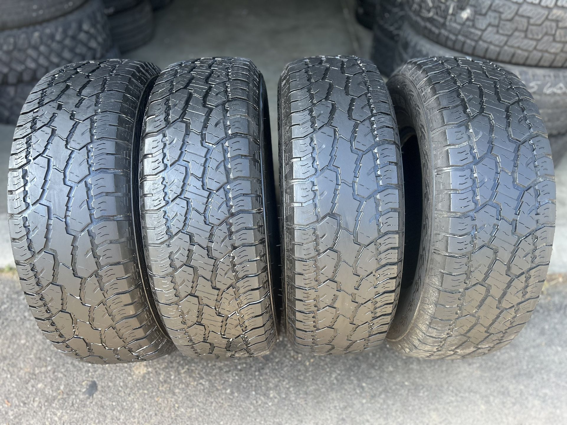 Used tires 265/75/16 Sailun #1181