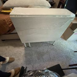 Expandable Craft Table