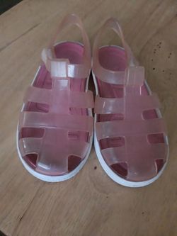 Girls size 10 jelly velcro shoes
