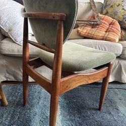 Vintage Mid Century Modern Chairs (6)