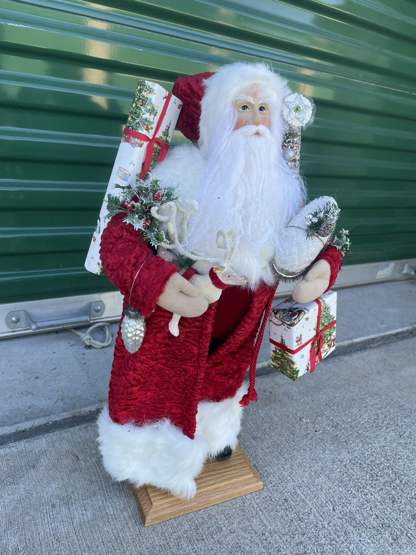 Lynn Haney Santa “twas The Night”