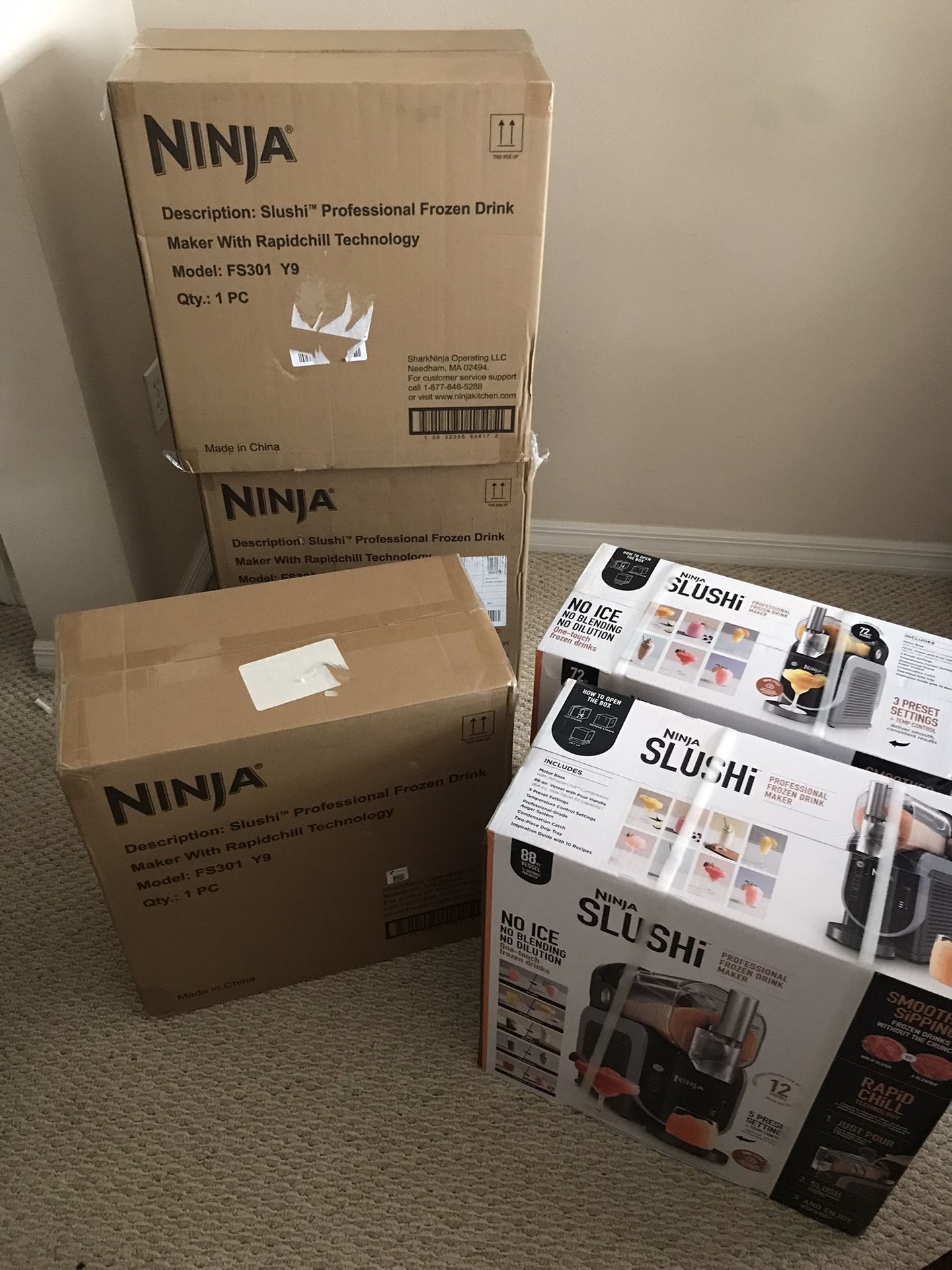 Ninja Slushi Professional Frozen Drink Maker 88oz 5 Presets $440
