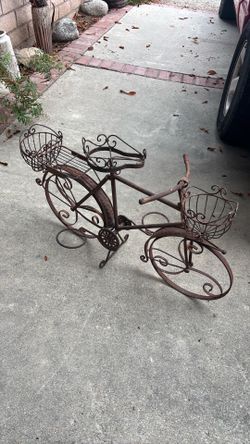 Vintage rustic rod, iron bicycle planter