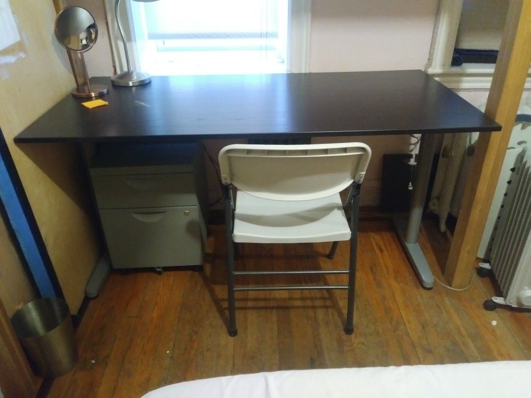 IKEA. Computer Desk