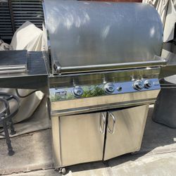 Fire magic Regal II Propane Stand Alone BBQ Grill
