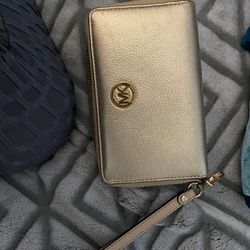 MK Wristlet Wallet 