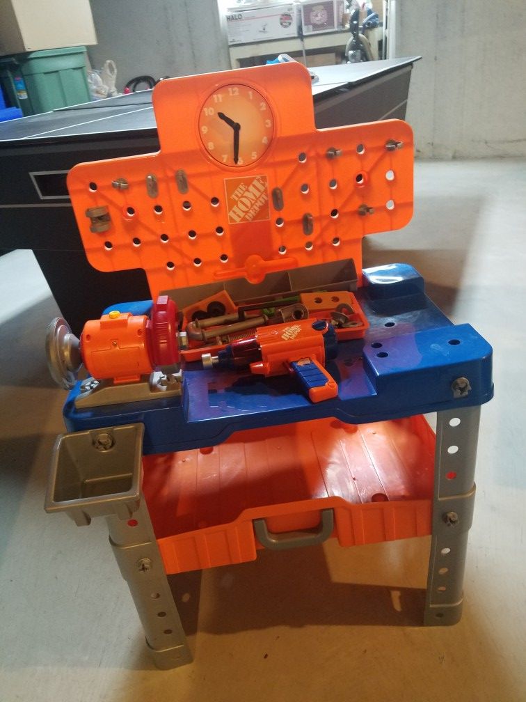 home depot work bench with working grinder and impact wrench
