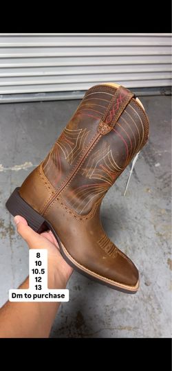 Arait Men’s Wide Square Toe