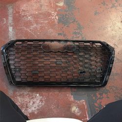 Upper Grille Audi
