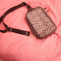 Coach Sullivan Crossbody Bag