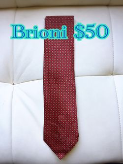 Brand new Brioni tie