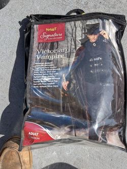 Vampire Costume