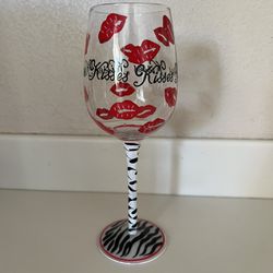Wine Glass - Mothers Day Kisses