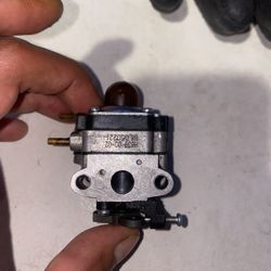 Engine Carburetor