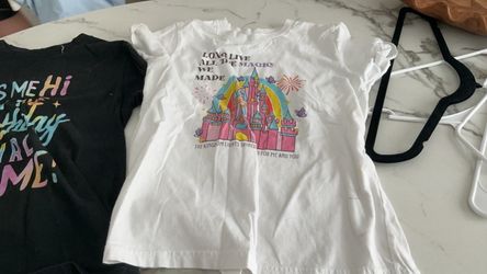 Girls clothes