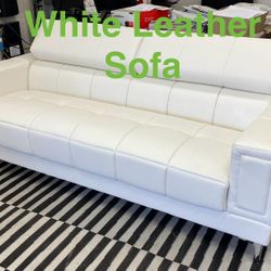 Modern Leather Sofa with Adjustable Backrests (Finance and Delivery)