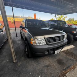2003 Ford Explorer