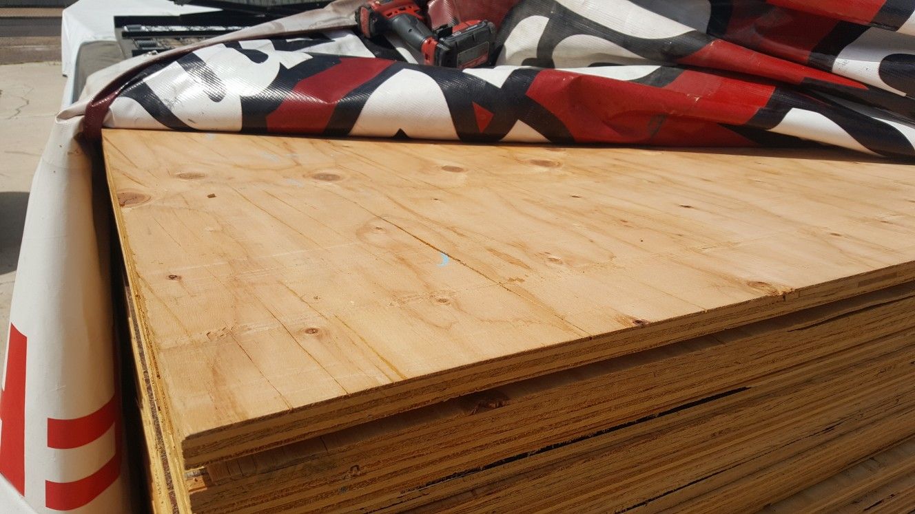 4 x 8 three-quarter inch thick NEW plywood