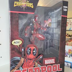 DEADPOOL FIGURE