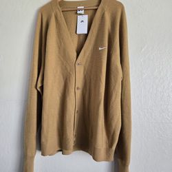 Mens Nike SB Skateboarding Cardigan Sweater 