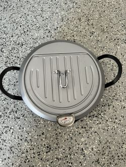 Small Deep Frying Pot with Fahrenheit Thermometer