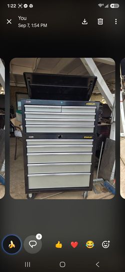 11 drawers STANLEY BALL BEARIN TOP BOX 2 KEYS BOTTOM ONE AS IS 40 " WIDE X18 DEEP AND 61 TALL