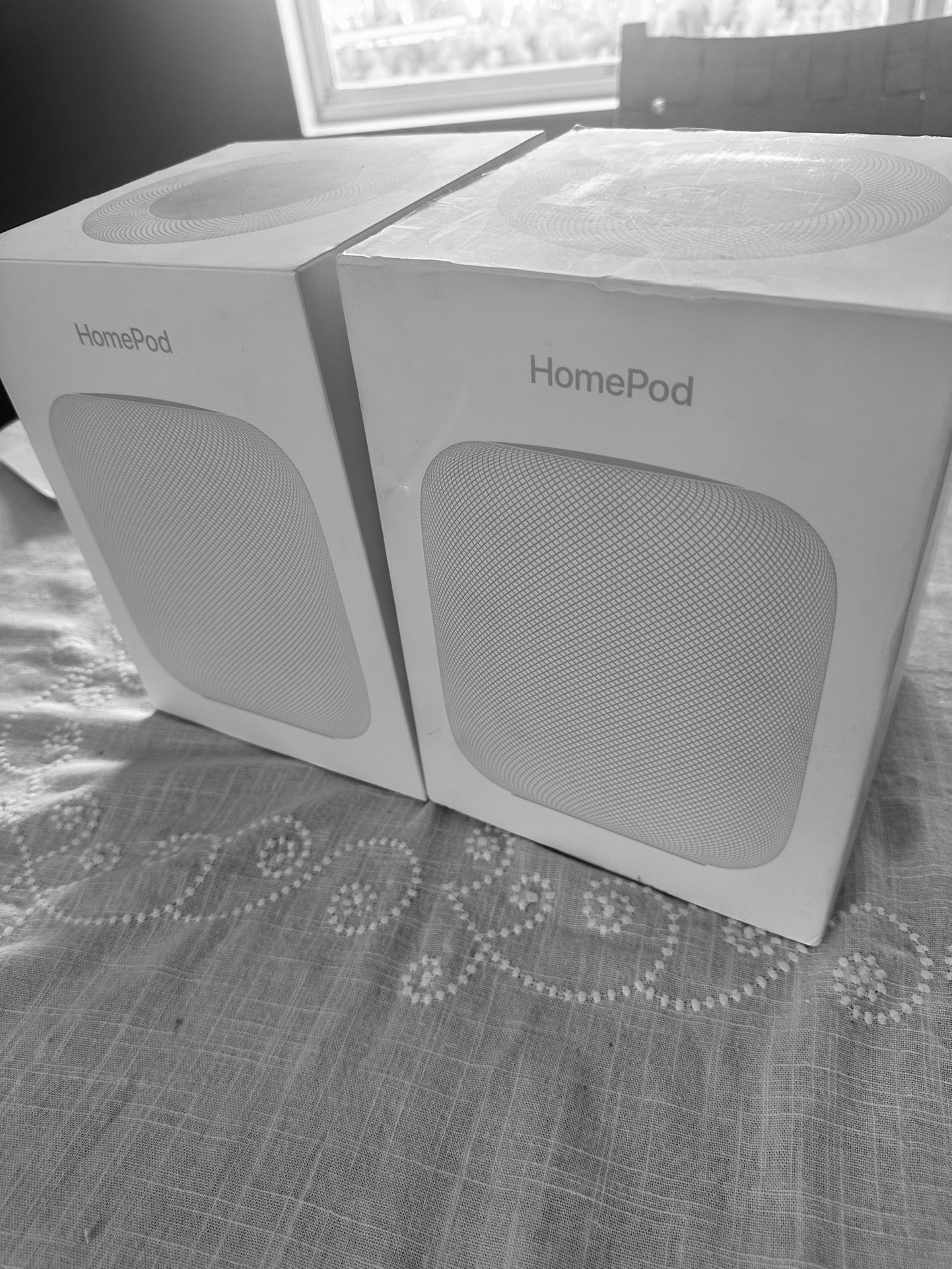 APPLE HOMEPOD - GREY - LIKE NEW IN BOX - 2 PCs