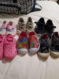 6 pairs of Toddler shoes
