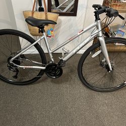 Fuji Absolute 1.7 Bike