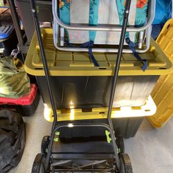 Free Earthwise 16in Reel Mower