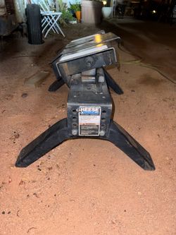 Reese fifth wheel- gooseneck hitch