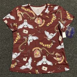 New Harry Potter themed women’s size Small polyester/spandex V-Neck scrub top 