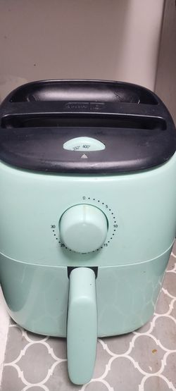 Small air fryer -Dash