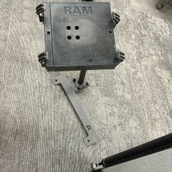 ram mount tough tray for tablet or Computer in vehicle