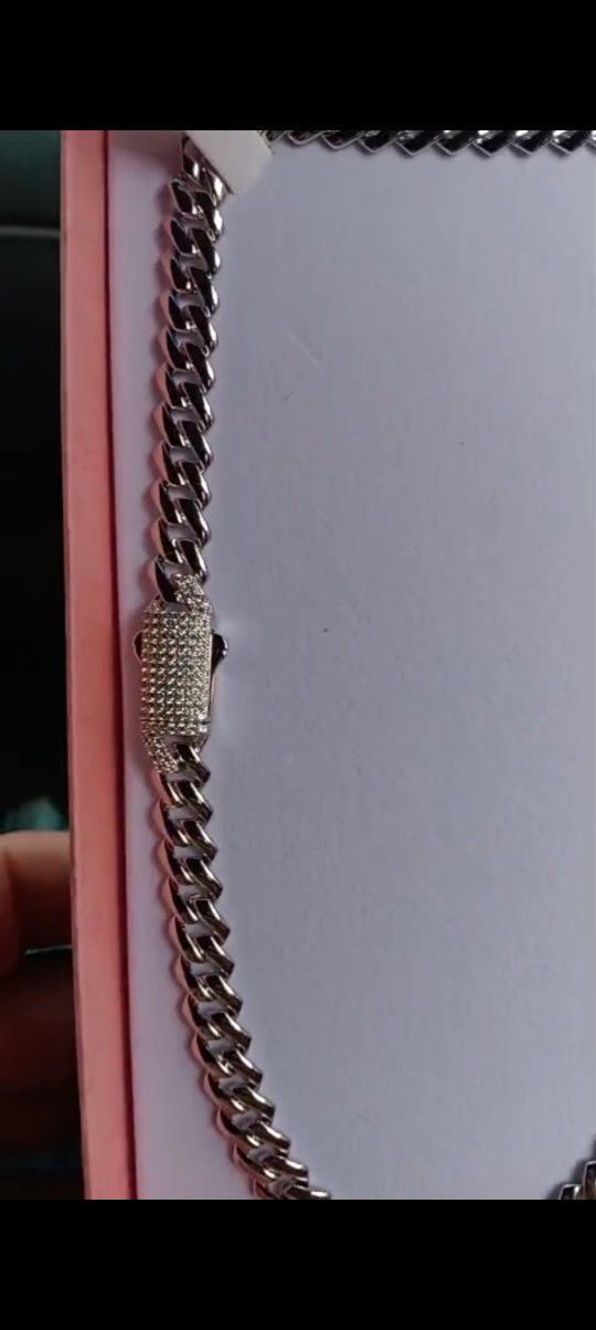 Silver Chain