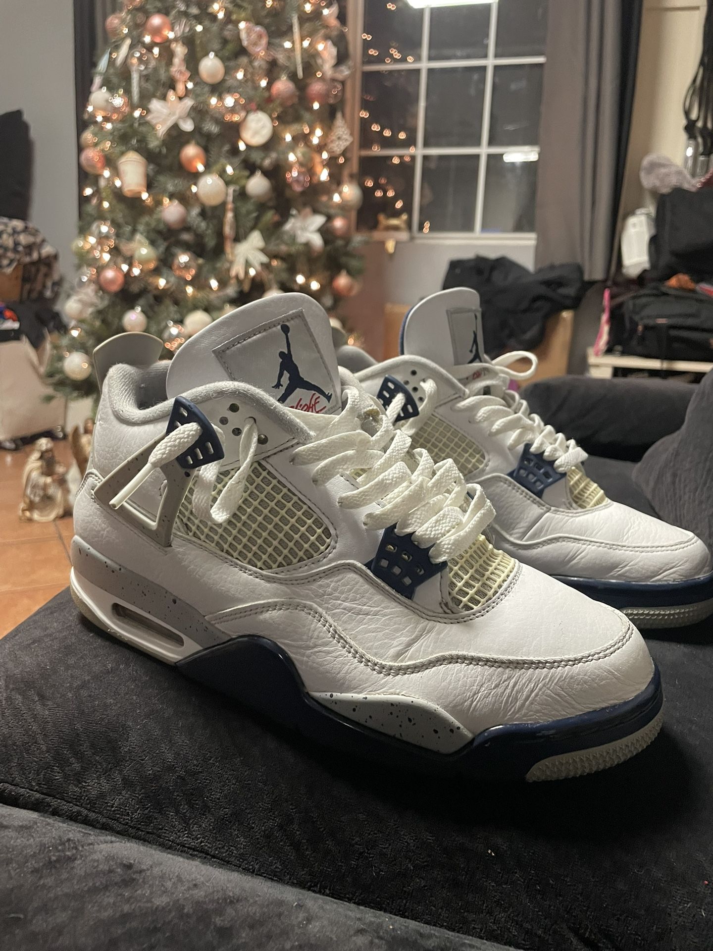 JORDAN 4S MIDNIGHT NAVYS